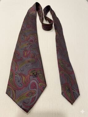 Valentino Rudy Italy 100% Silk Paisley Necktie Vintage Maroon Green Gold Flaw
